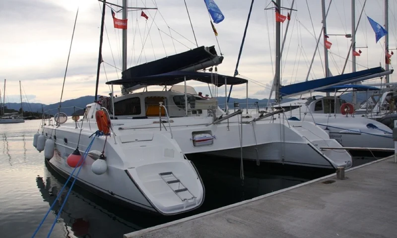 FOUNTAINE PAJOT BELIZE 43 QUATUOR - GSK18