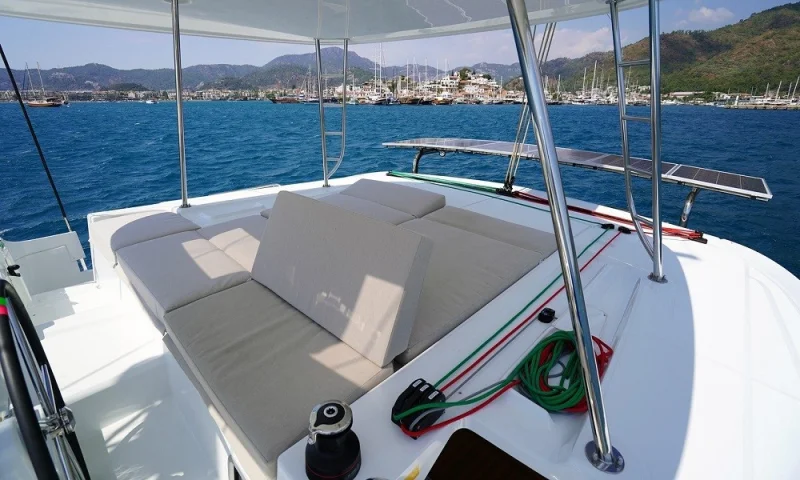 LAGOON 46 - GTL5
