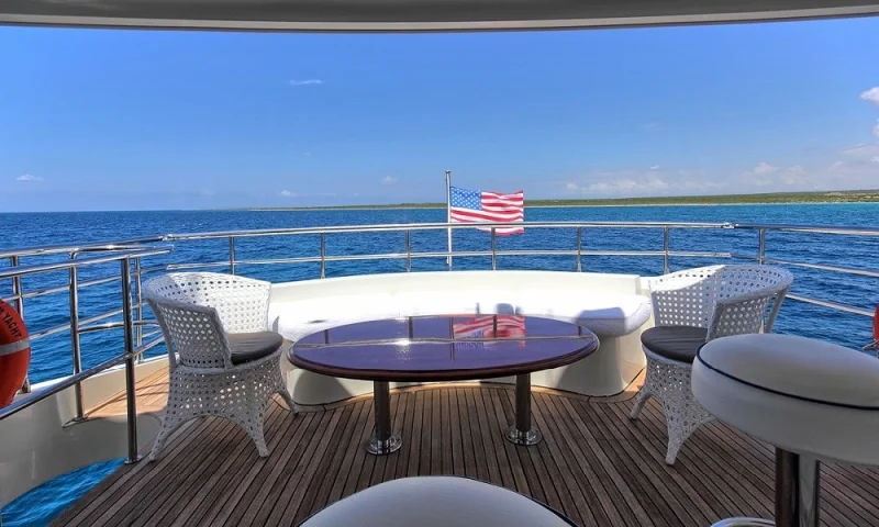 MOTOR YACHT DREAM 