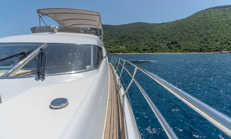 SUNSEEKER MANHATTAN 62   