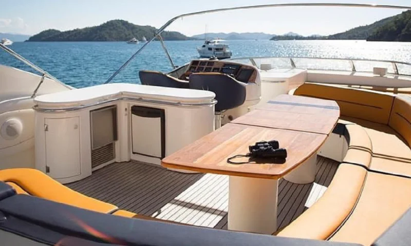 SUNSEEKER MANHATTAN 80 VOGUE