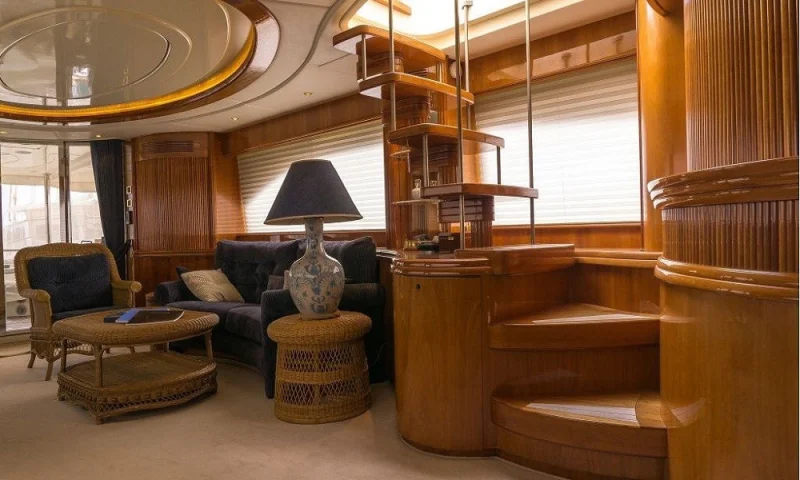 MOTORYACHT AZIMUT 85