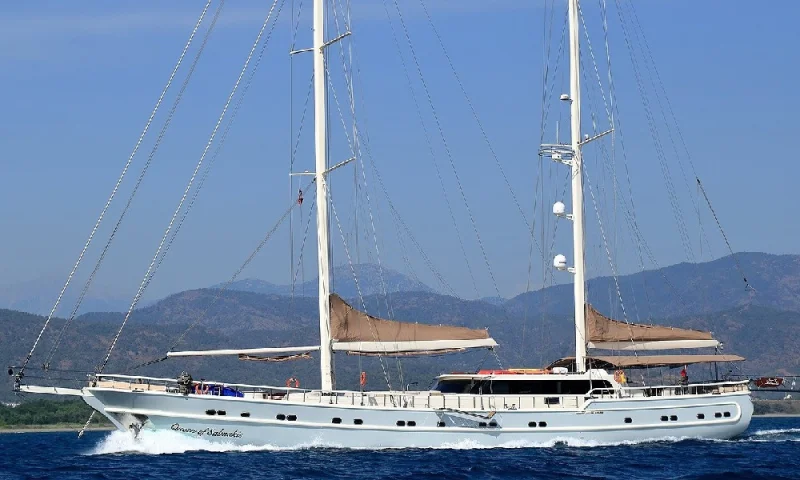 GULET QUEEN OF SALMAKIS
