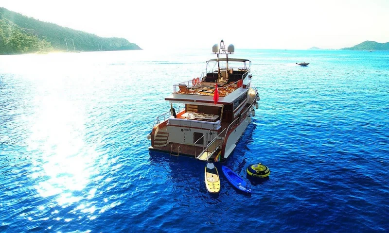 TRAWLER MASKE 3