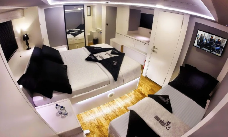 TRAWLER MASKE 3