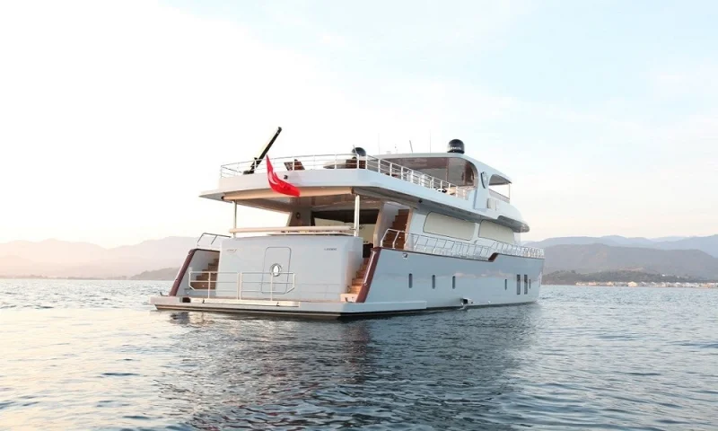 SIMAY F / Trawler