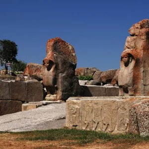 Alacaköyük Ruins