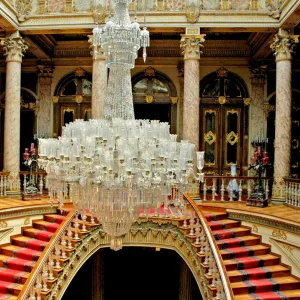 Dolmabahçe Palace's Crystal Chandelier (4,5 Ton)