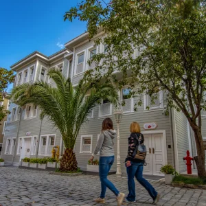 Sultanahmet Soğuk Çeşme Street