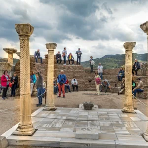 Los tumba de San Juan - Selçuk