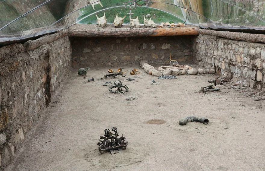 Alacahöyük - Hittite King Tombs