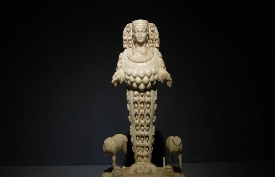 Selçuk Museum, Artemis Statue