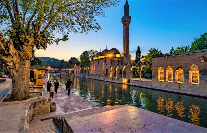 Halül - lago ül Rahman - Şanlıurfa