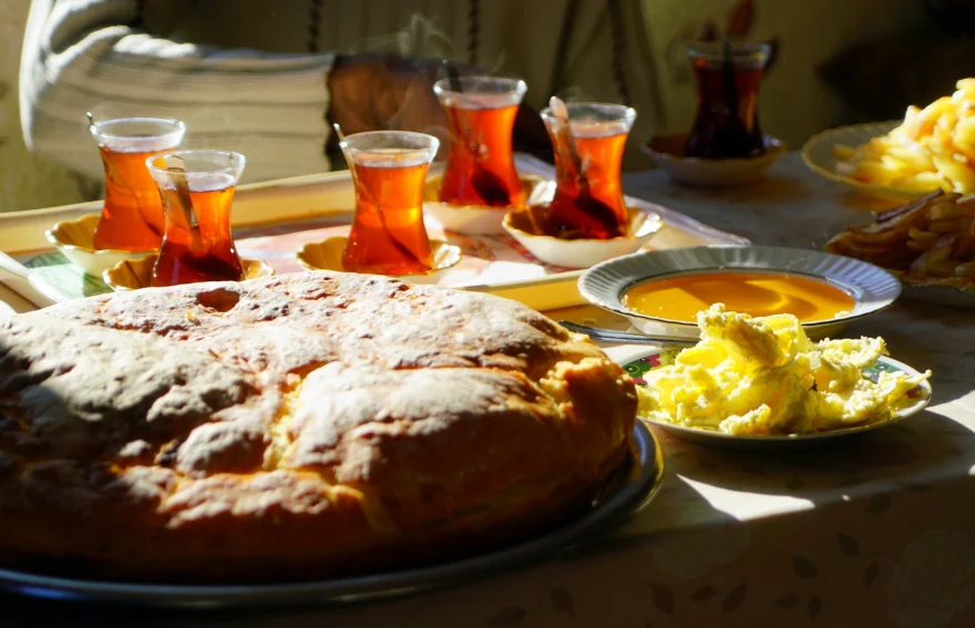 Breakfast with Tea