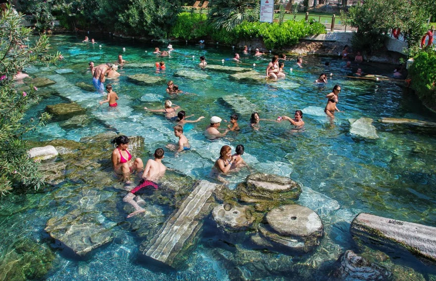 Cleopatra Pool Pamukkale