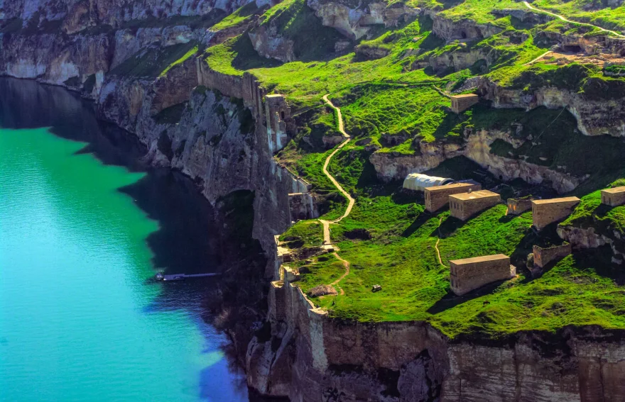 Halfeti Dam Roman Castle