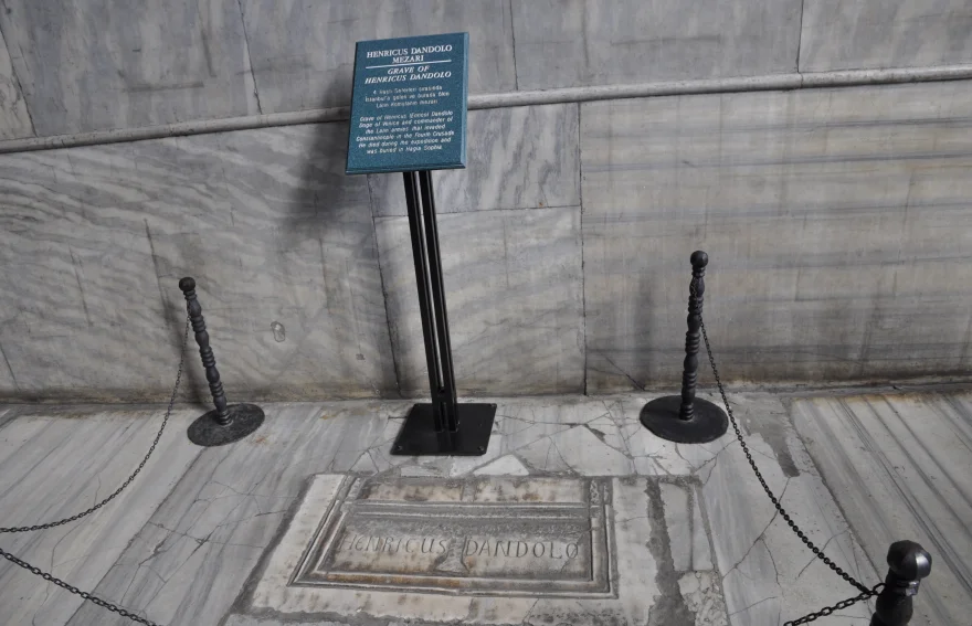 Grave of Hencicus Dandalo- St. Sophia Cathedral - Istanbul
