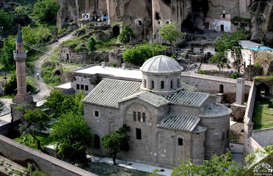 St. Grigorius Church & Mosque Güzelyurt  Green tour
