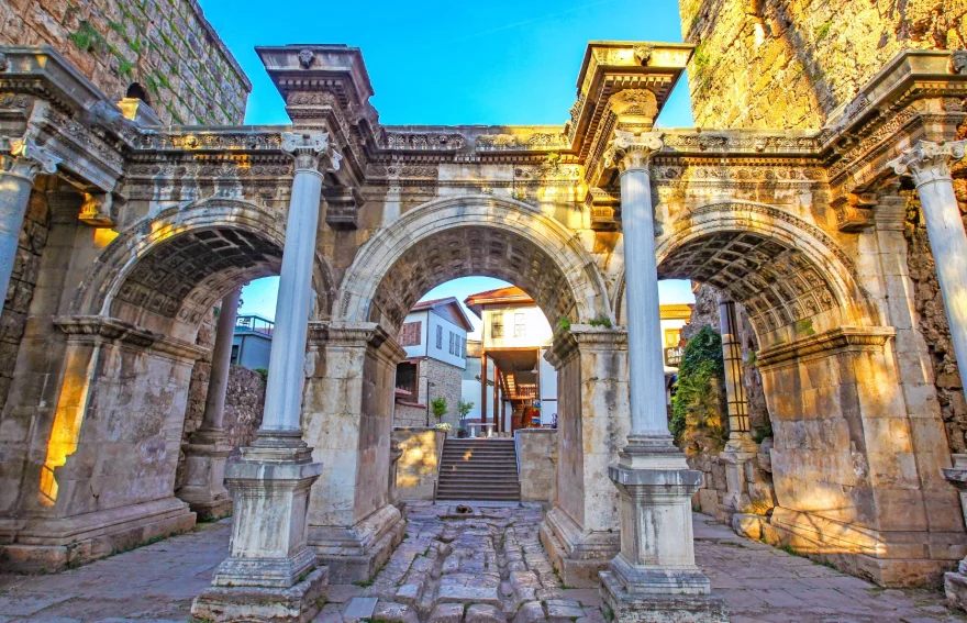 Puerta de Adriano - Antalya
