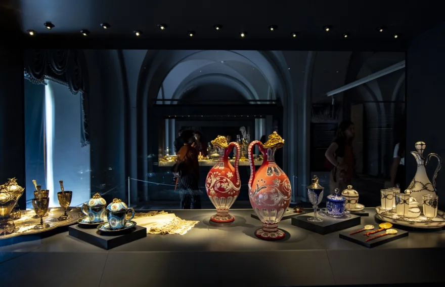 Dolmabahçe Palace Treasures