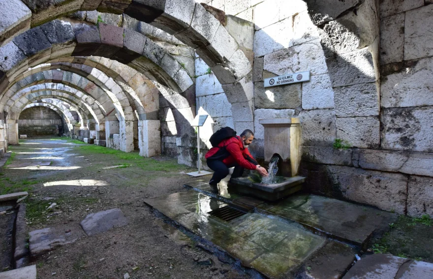 Agora - Izmir