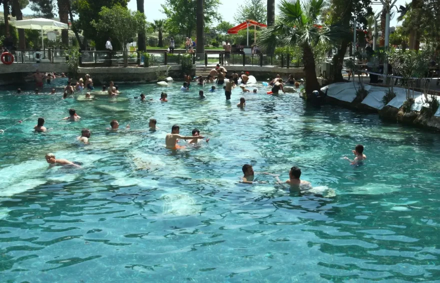 Kleopatra Ancient Pool - Pamukkale