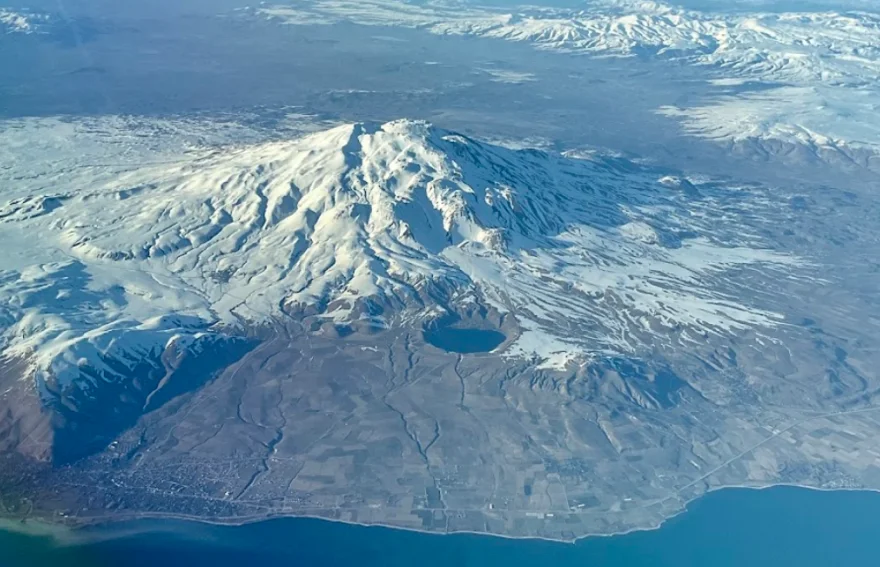 Mount Suphan - Van