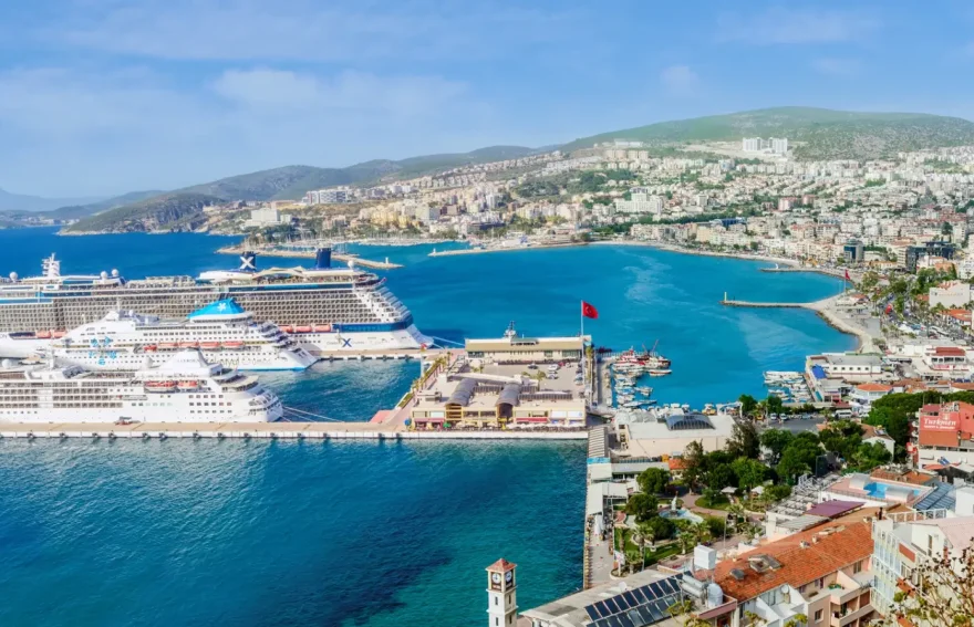 Kuşadası Port