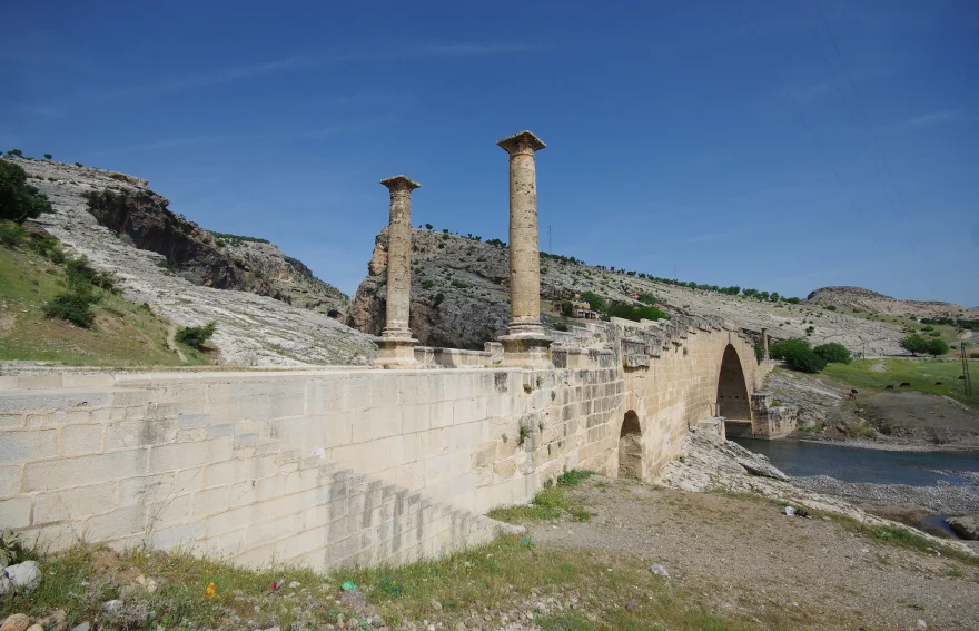Roman Bridge Arsemia  Adıyaman