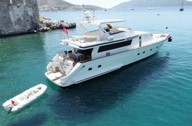 Motor Yacht