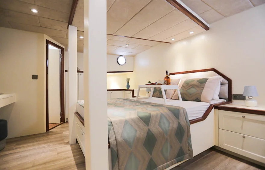 Front Master Cabin 1 Derya Deniz